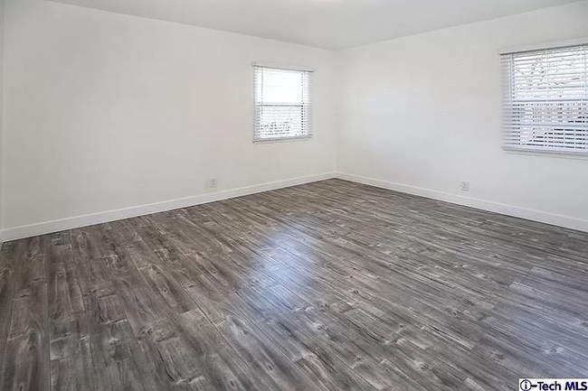 Building Photo - 17510 Cantara St