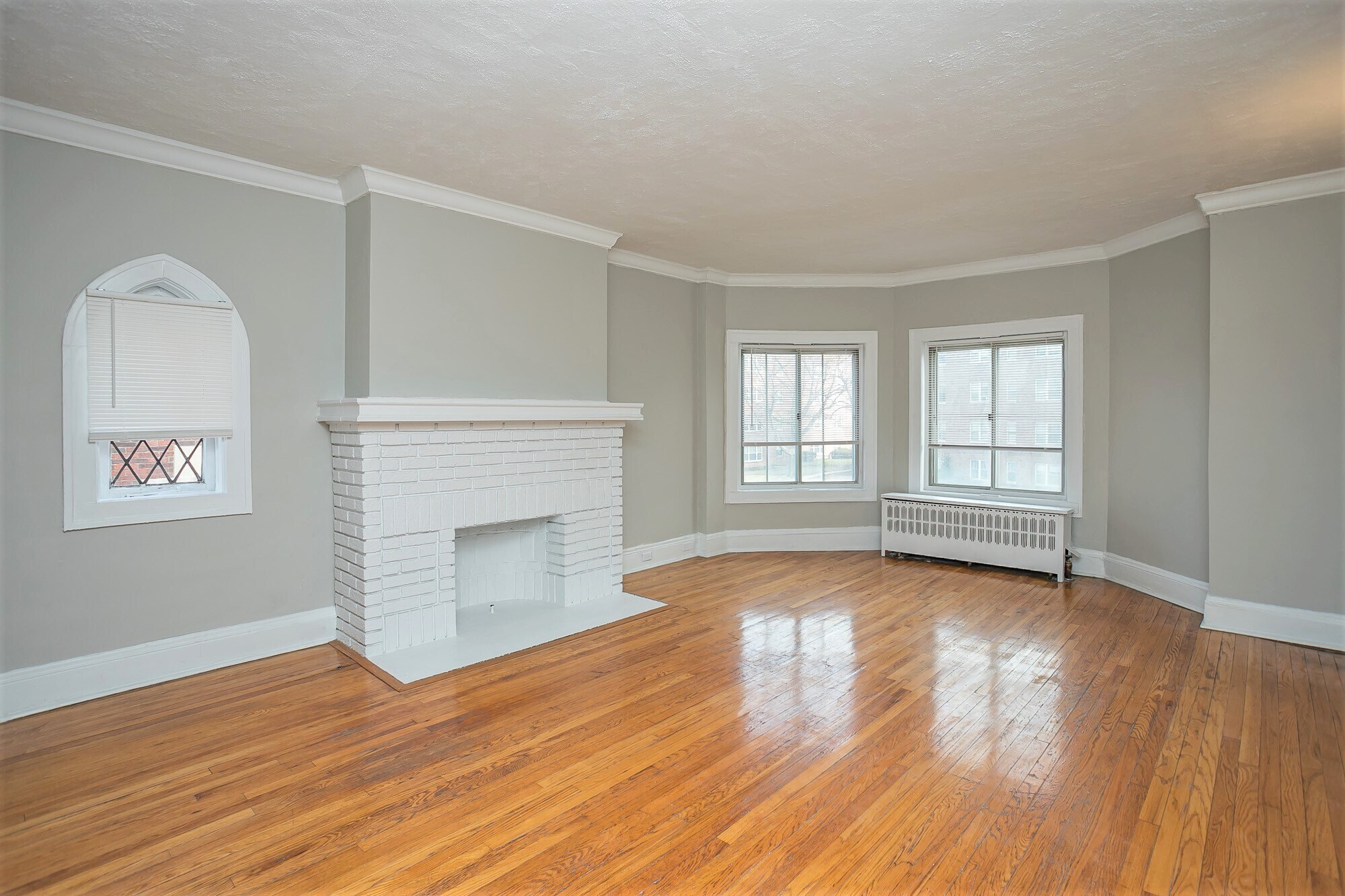 Bon Air Apartments – photo 3