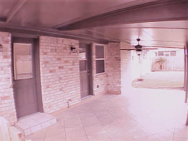 Building Photo - 3215 Meadowcreek Dr