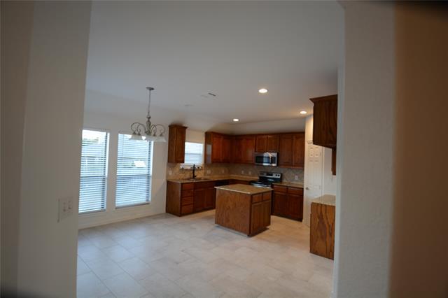 Foto del edificio - 3004 Glenwood Ct