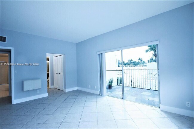 Foto del edificio - 1455 N Treasure Dr