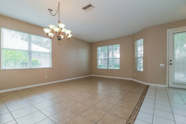 Building Photo - 5512 Terrain De Golf Dr