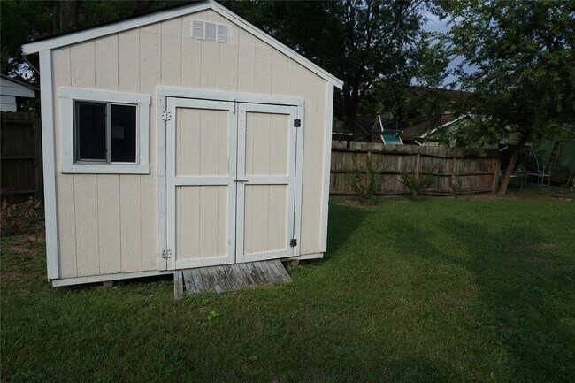 Foto del edificio - 15806 Sulky Trail Ct