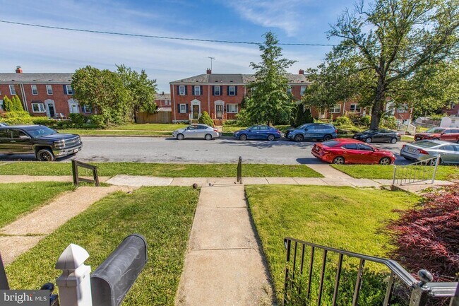 Foto del edificio - 1714 Pin Oak Rd