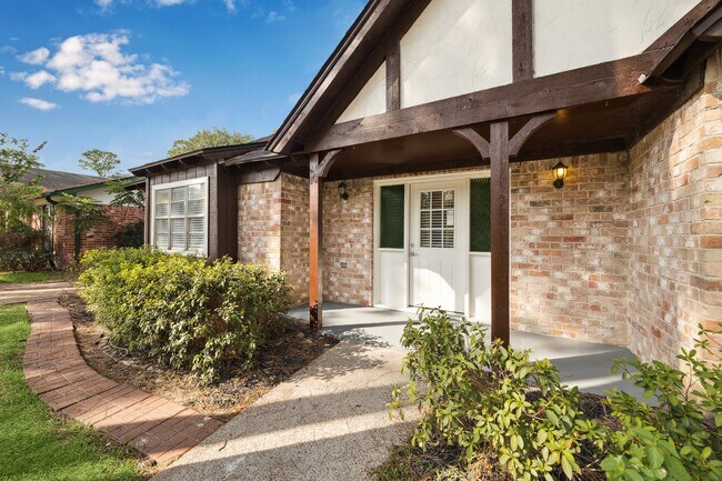 Foto del edificio - 25402 Lynbriar Ln