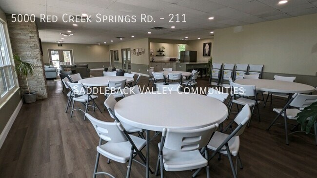 Foto del edificio - 5000 Red Creek Springs Rd