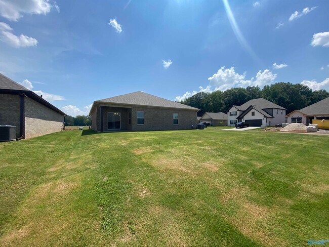 Foto del edificio - 141 Huffman St