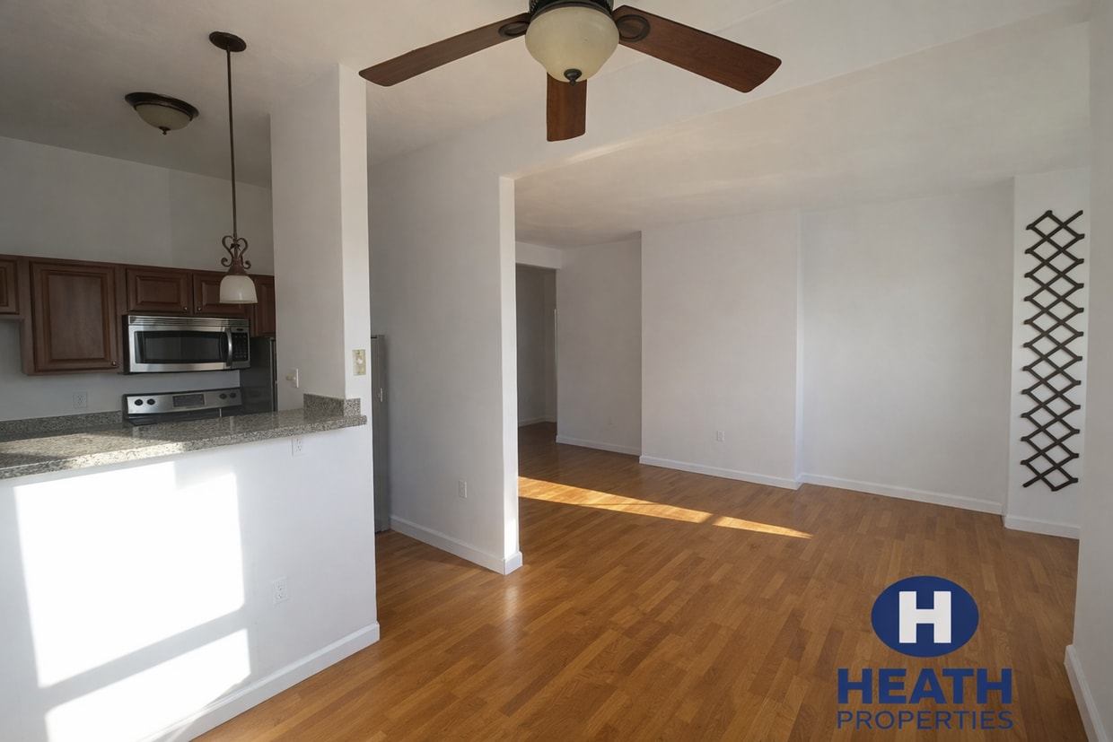 Awesome 3 bed 1.5 bath in Bay Village..... - Awesome 3 bed 1.5 bath in Bay Village.....