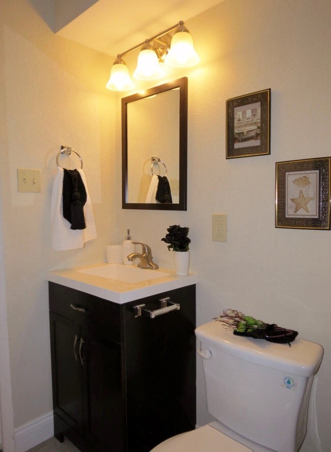 Foto del edificio - 4329 Walker Ln
