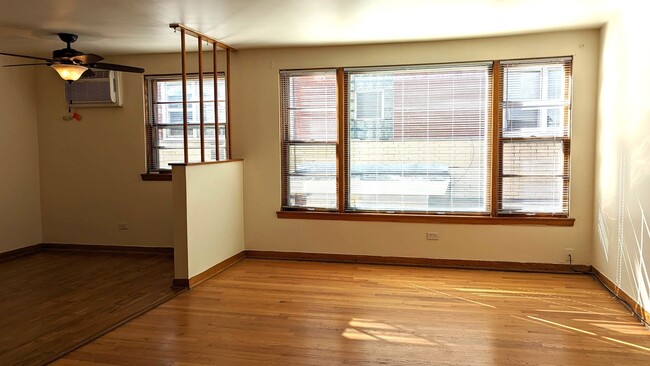 Building Photo - 4341 W 63rd St