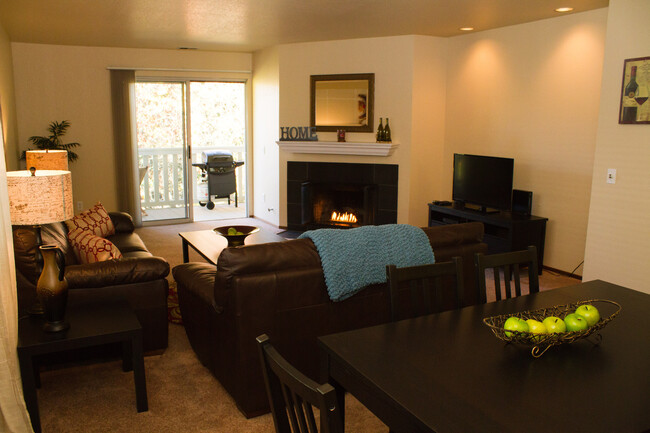 Foto del edificio - 1200 Sq Ft Apartment in Beautiful Sonoma!