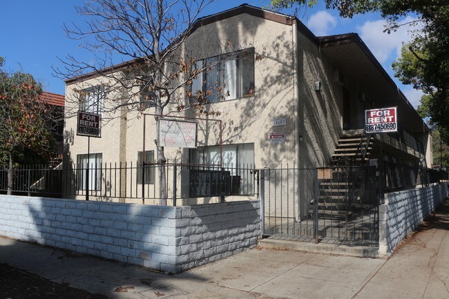 Building Photo - 14603 Gilmore St
