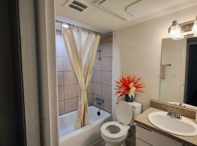 Building Photo - Westover Trails- a Warner Alan Property