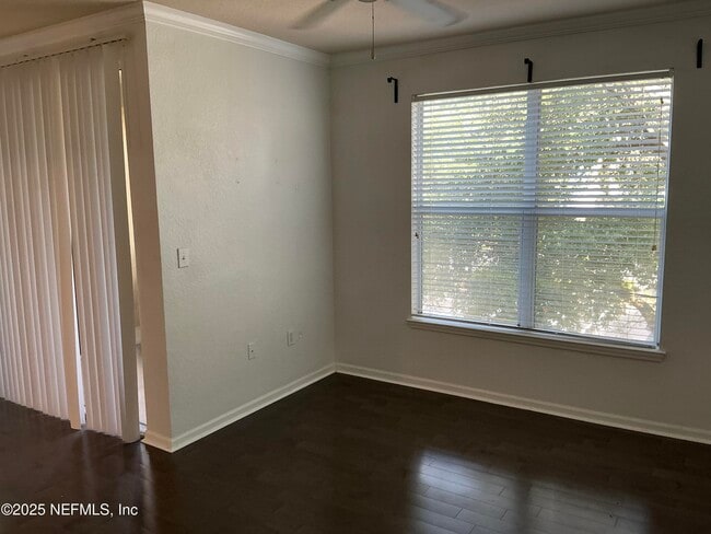 Foto del edificio - 5617 Bowden Rd
