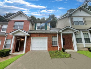 Building Photo - 2432 Laurel Cir NW