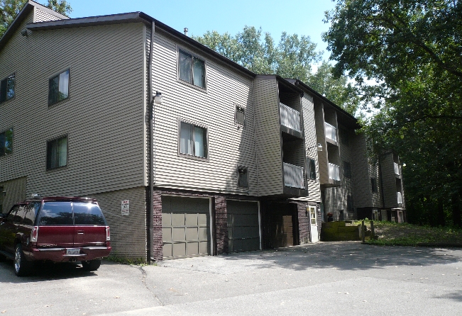 Primary Photo - Rustic Ridge Apartments