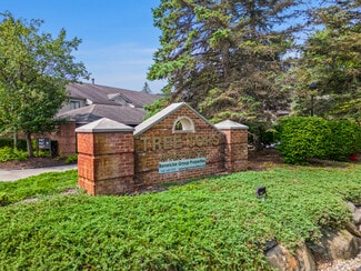 Building Photo - The Tree Tops