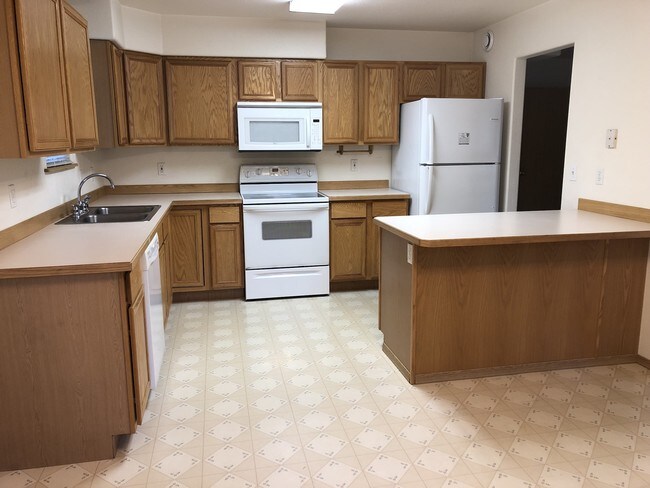 Cocina - 3435 Laurance Rd