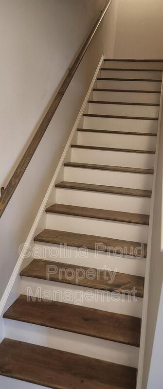 Foto del edificio - 337 S Pointe Dr