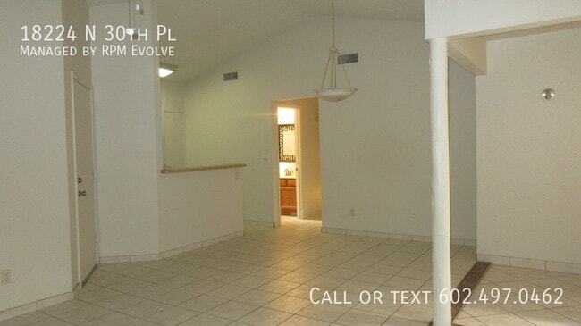 Building Photo - Union Hills & 32nd St 3 bedroom