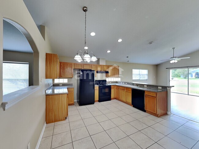 Foto del edificio - 100 Fieldstream North Blvd