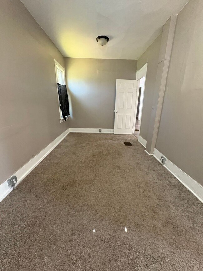 Foto del edificio - Two Bedroom Single Family Home!