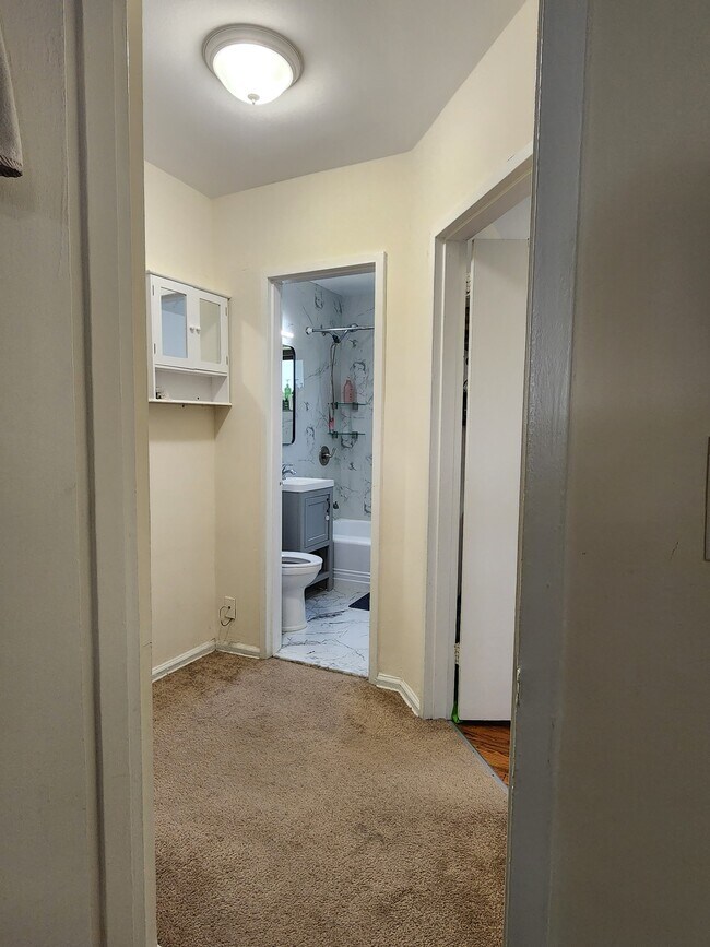 Foto del edificio - 3050 Edwin Ave