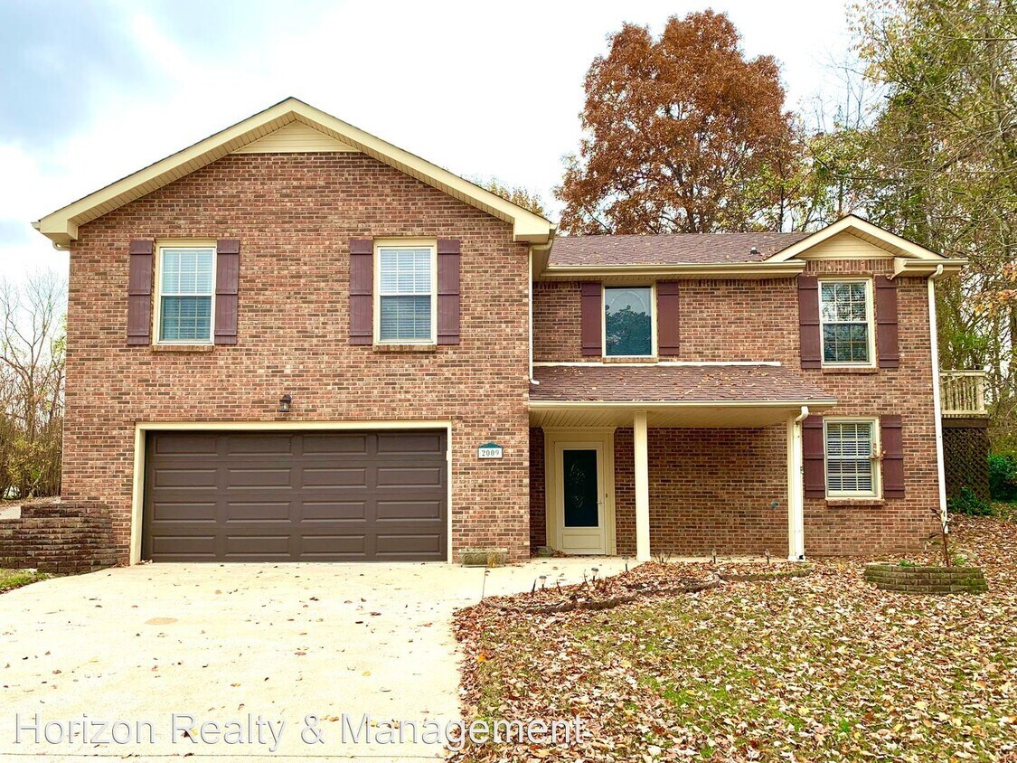 Primary Photo - 3 br, 3 bath House - 2009 Sweetbriar Dr
