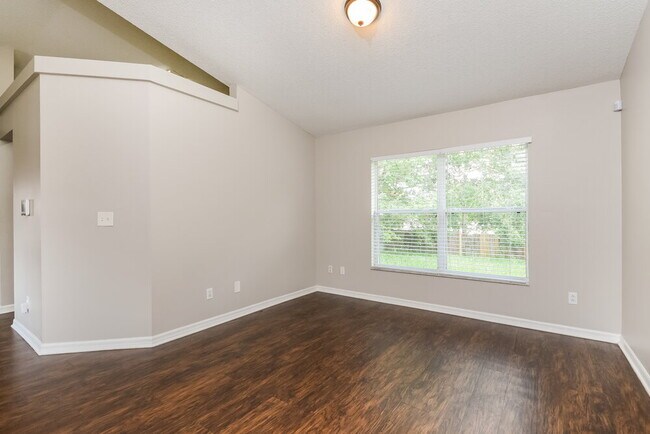 Building Photo - 13120 Moonflower Ct