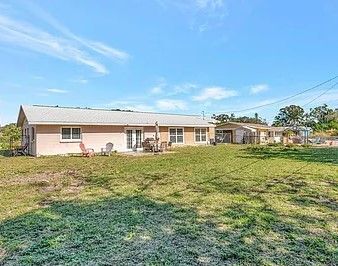 Building Photo - 2916 Woodcrest Dr