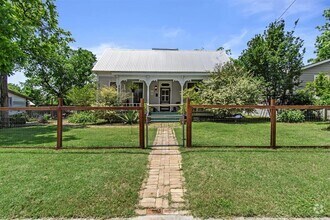 Building Photo - 308 S Ave A
