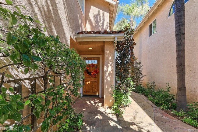 Building Photo - 3 br, 3 bath House - 24805 Calle Cedro
