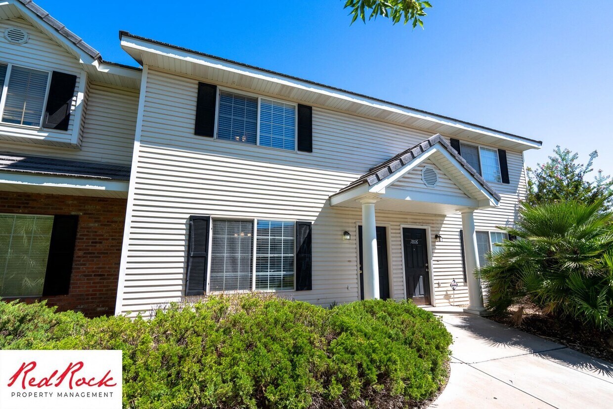Primary Photo - Charming St. George 3 Bedroom Townhome