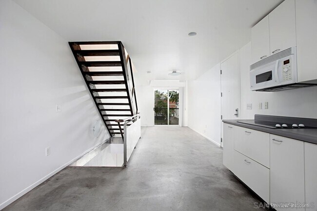 Foto del edificio - 750 11th Ave