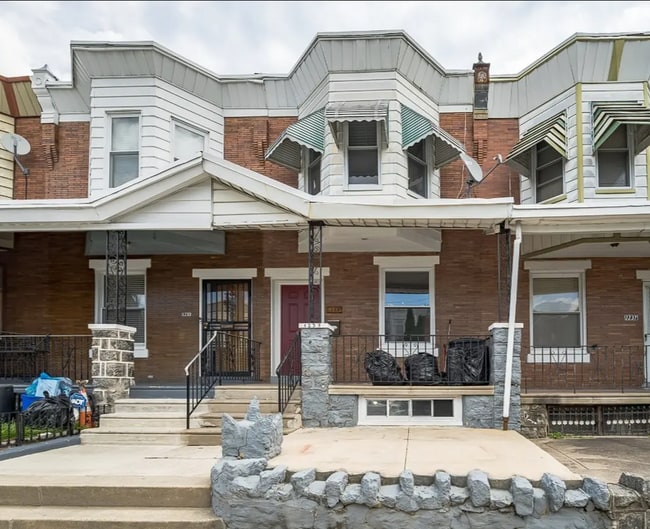 Photo - 1239 N Frazier St (Philadelphia, PA) House
