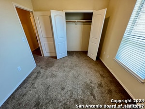 Building Photo - 708 Creekside Cir