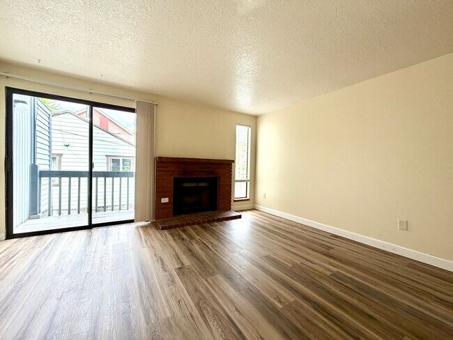 Foto del edificio - 4465-4469-4469 SW Garden Home Rd