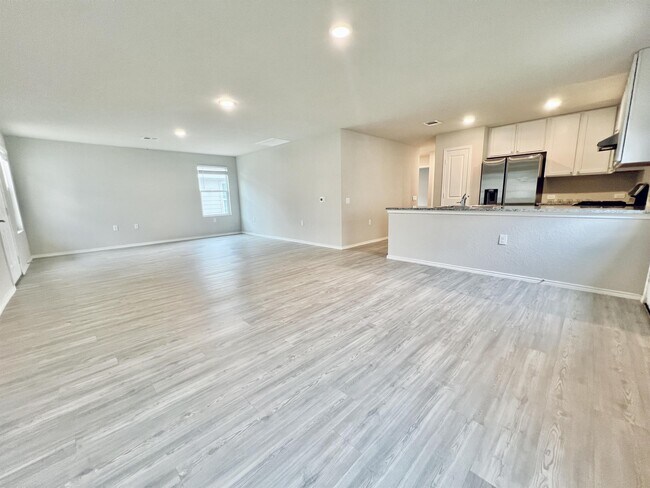 Foto del edificio - 12111 Overton Wy