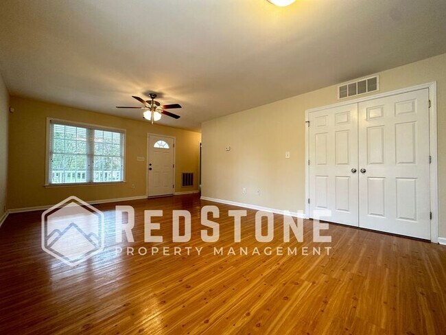 Foto del edificio - 1502 Durham St