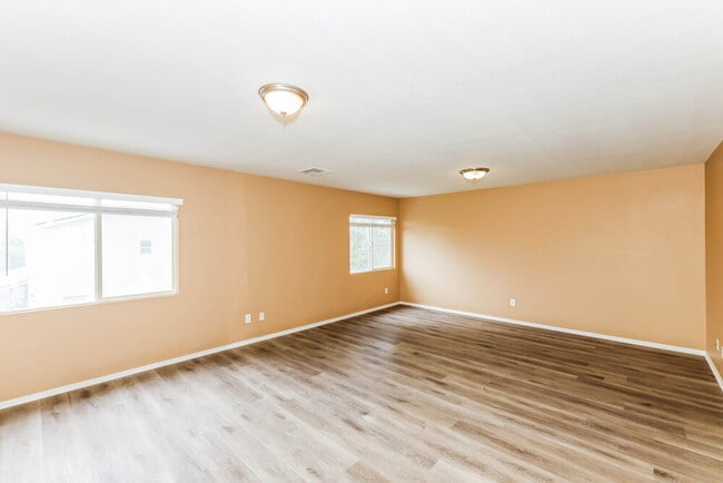 Building Photo - 5136 Marsh Butte St