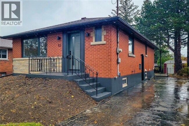 Photo du bâtiment - 53 Winchester Blvd