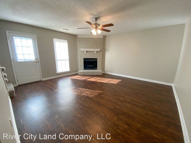 Foto del edificio - 3 br, 2 bath House - 3933 Oak Branch Cir E