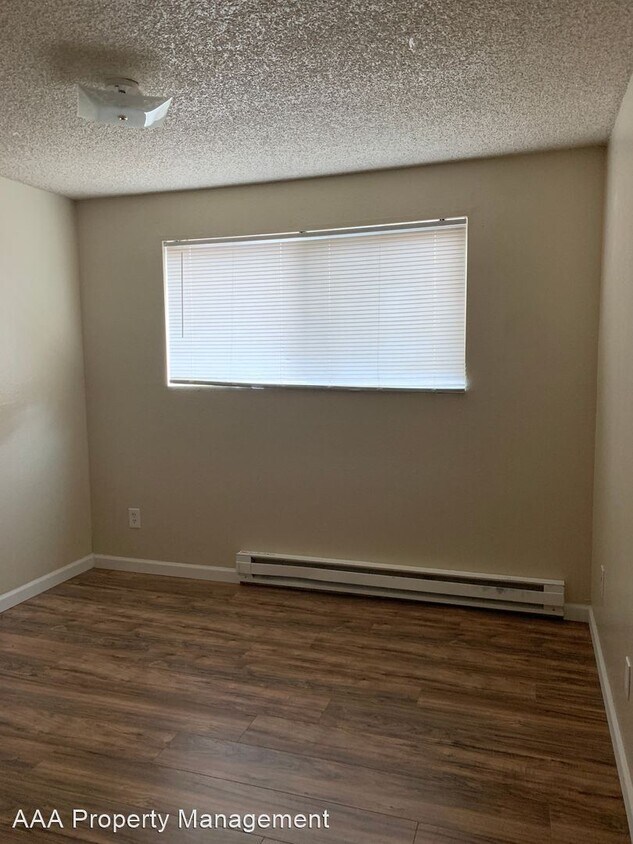 Building Photo - 1 br, 1 bath House - 321 N 5th Street 18
