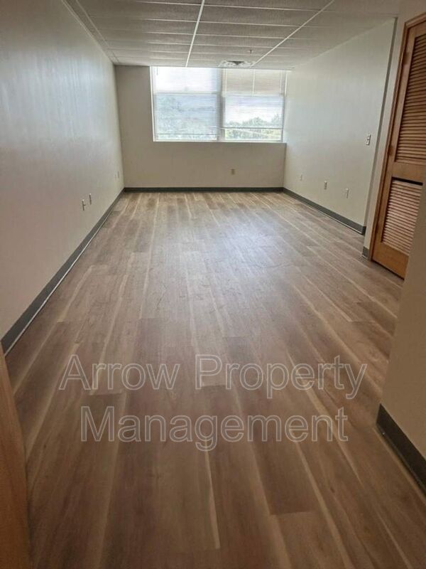 Foto del edificio - 731 E Crawford St