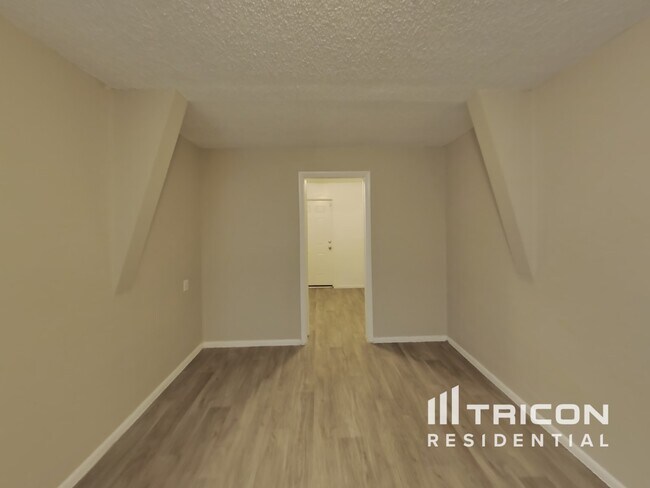 Building Photo - 12019 N 29th Avenue Phoenix AZ