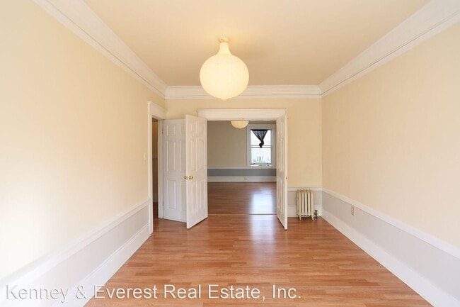 Building Photo - 1 br, 1 bath House - 1160 Taylor Street #8
