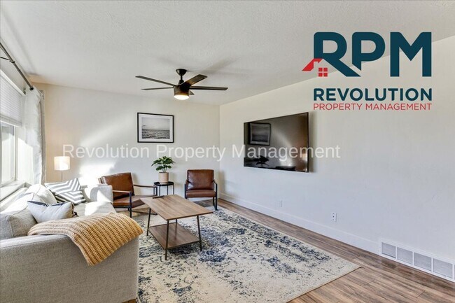 Building Photo - 1954 Ann St