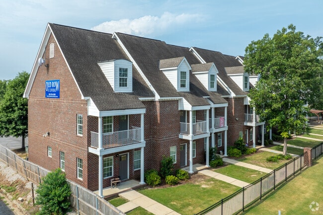 Photo - Old Row at Cloverdale Apartments