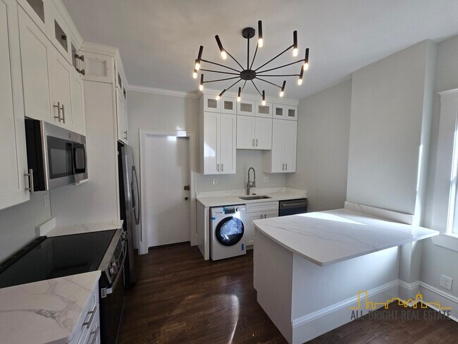 Foto del edificio - 369 Tappan St