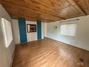 Building Photo - 222 Six Pines Rd